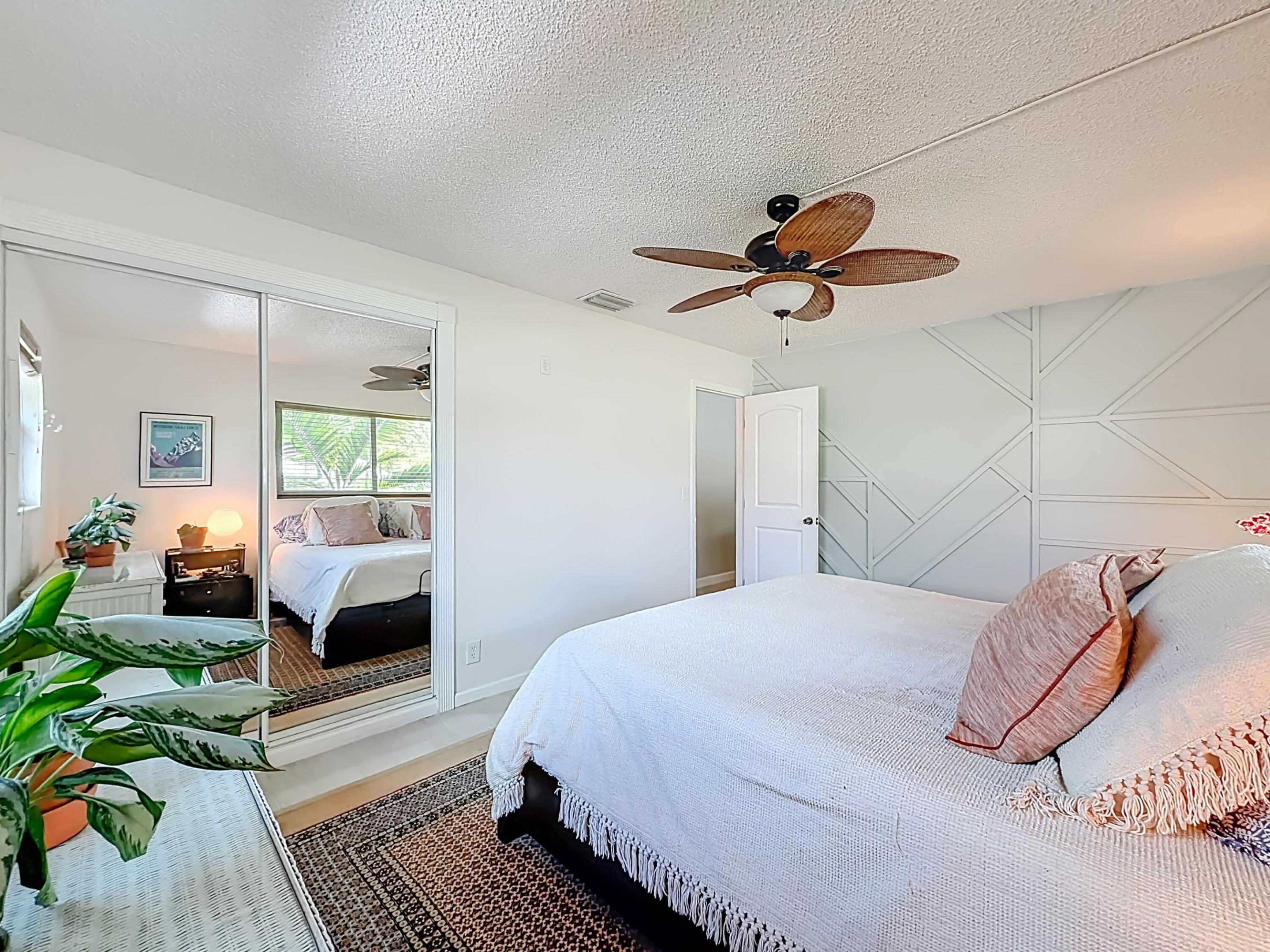 CORAL MANOR 5TH ADD - Residential