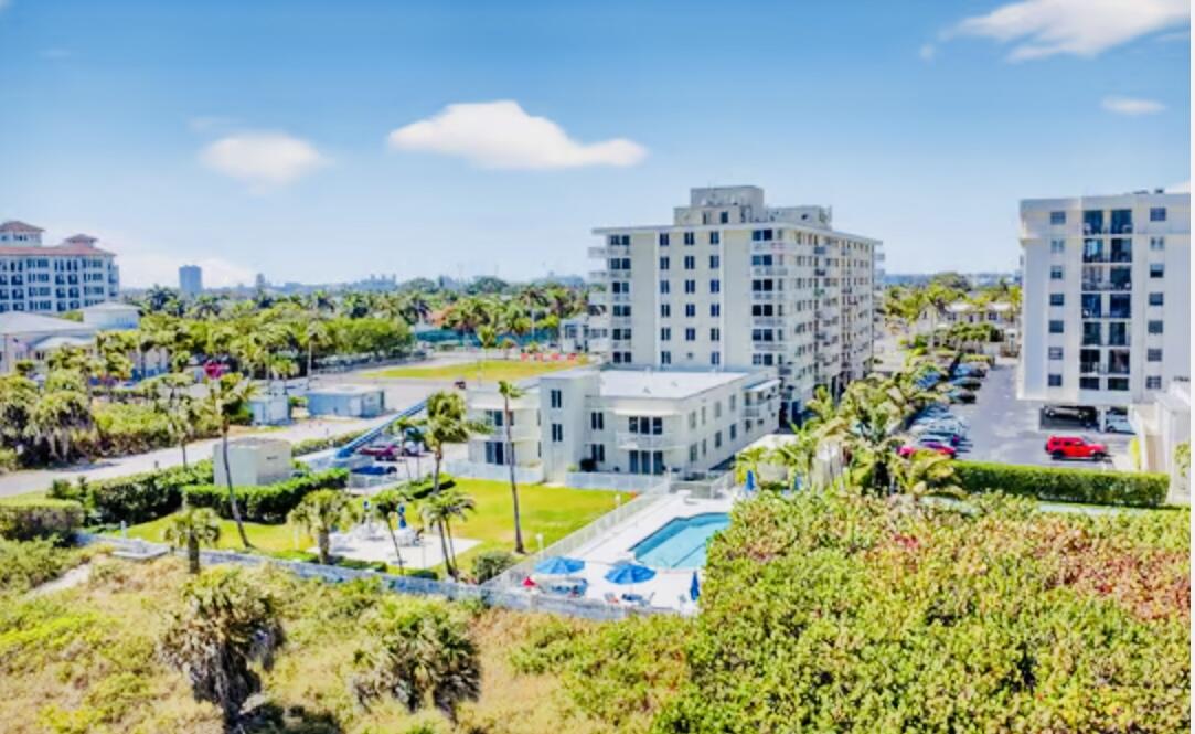 MAYAN TOWERS CONDO I - Residential