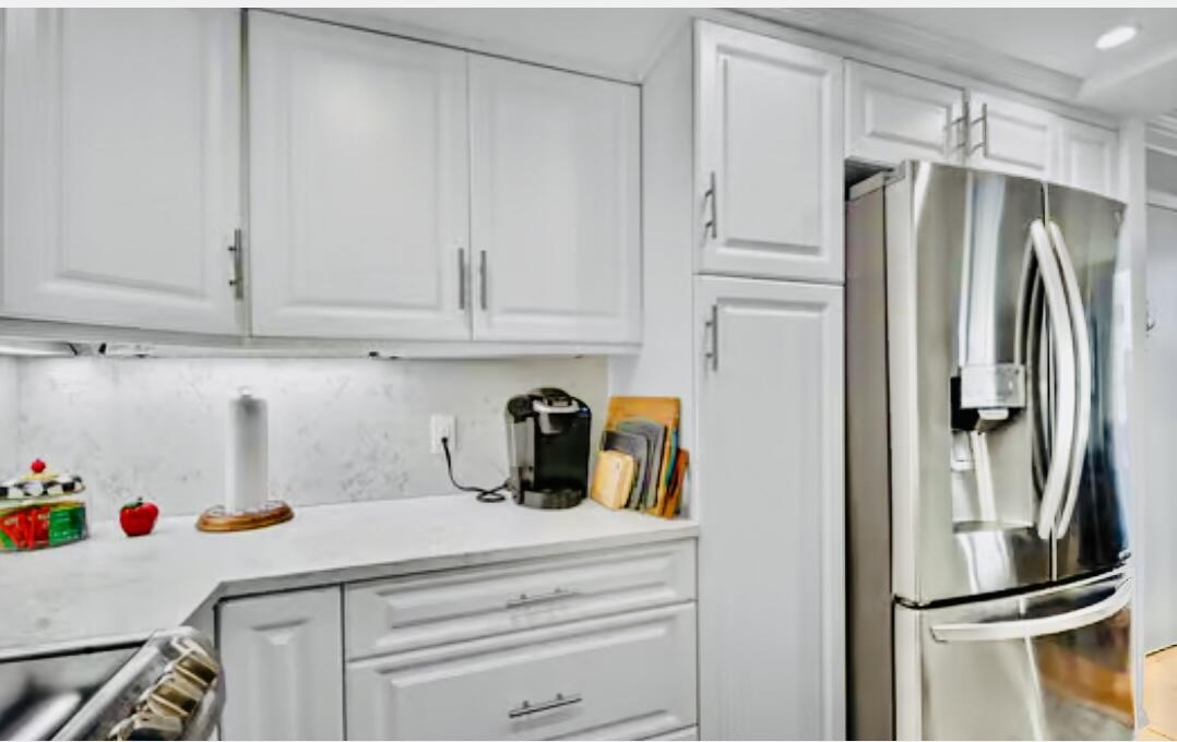 MAYAN TOWERS CONDO I - Residential