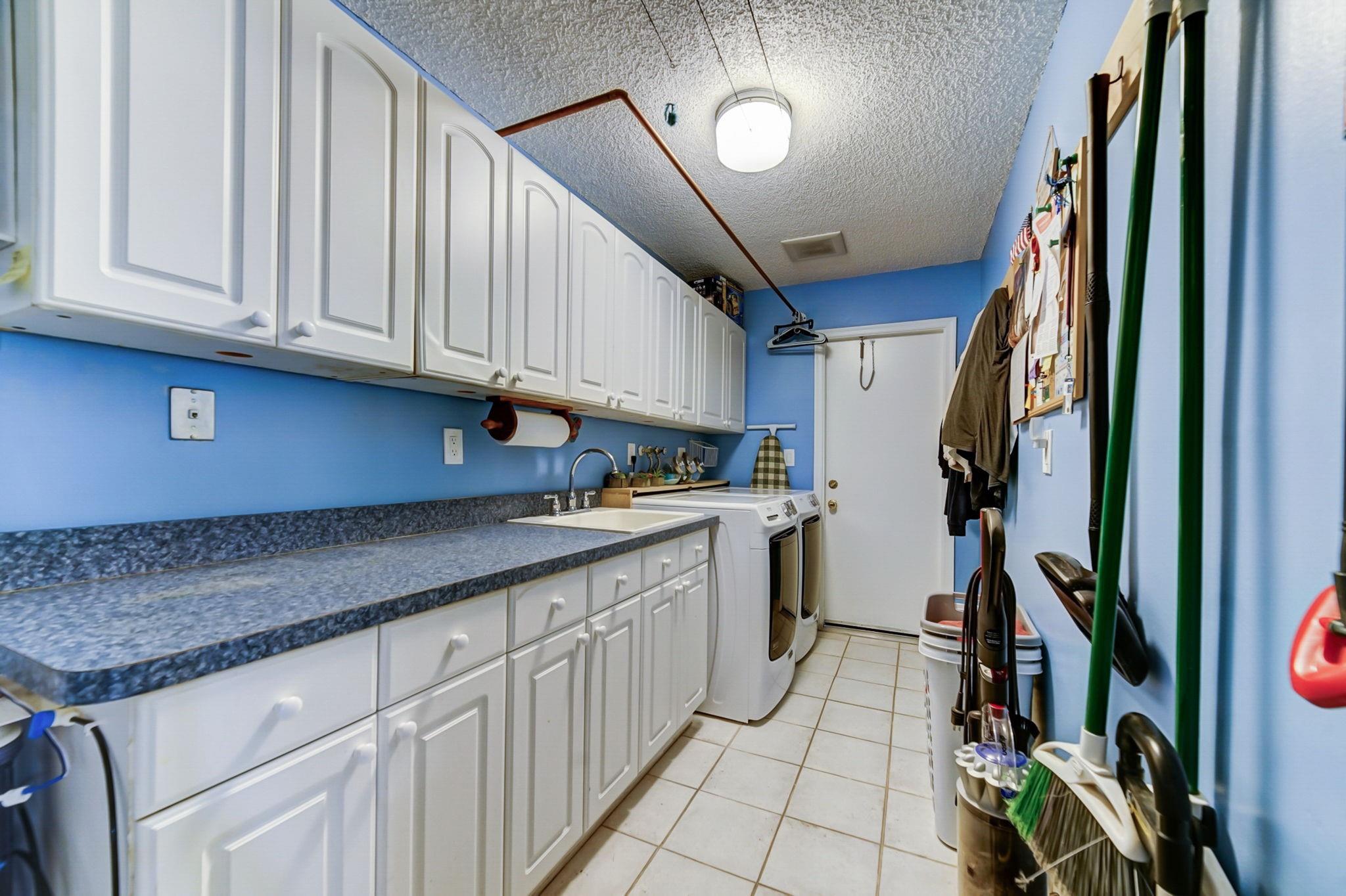 Ramblewood 76-49 B - Residential