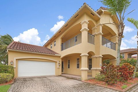 748 Cresta Circle West Palm Beach FL 33413