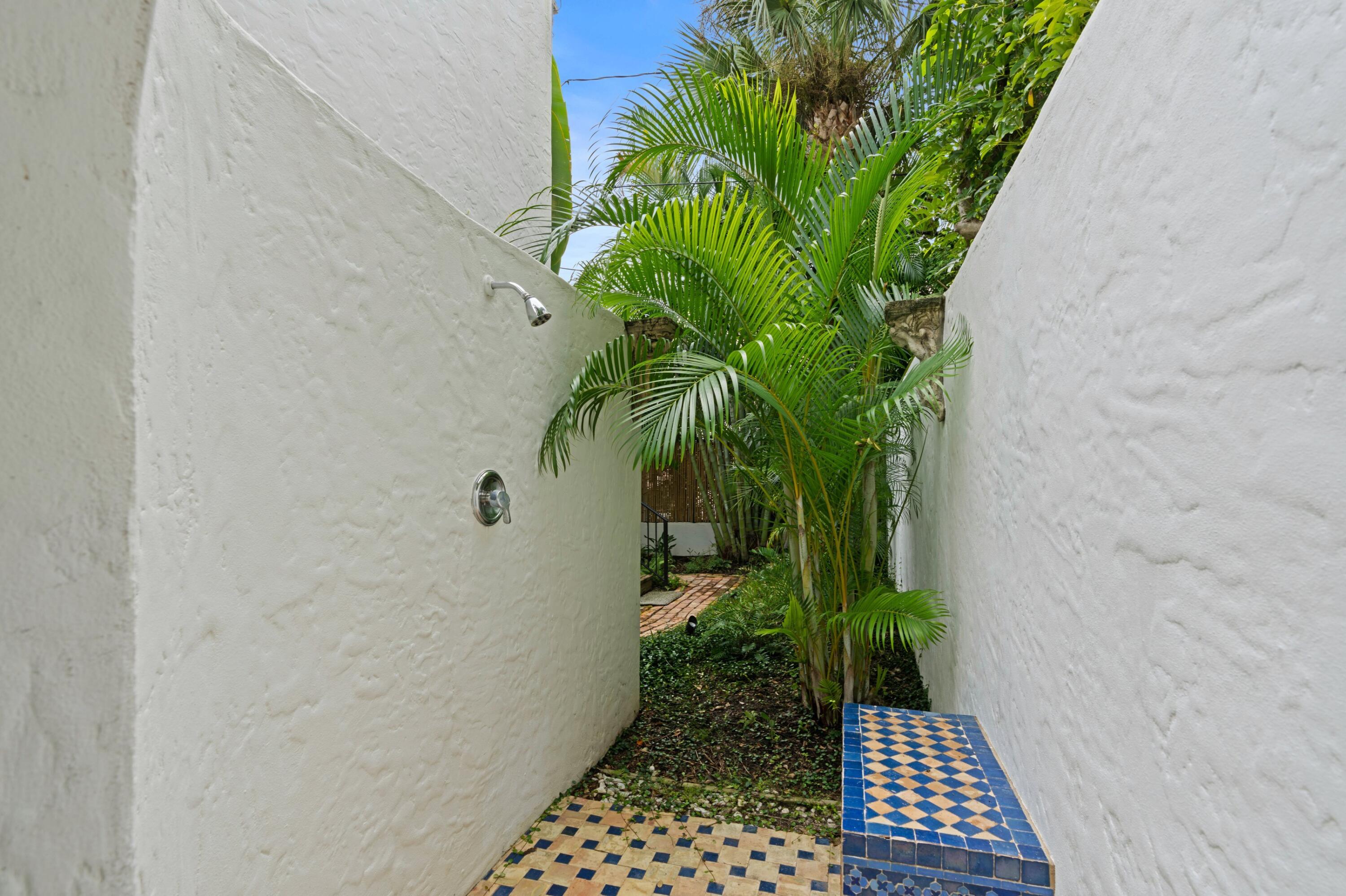 ROYAL PARK - Residential