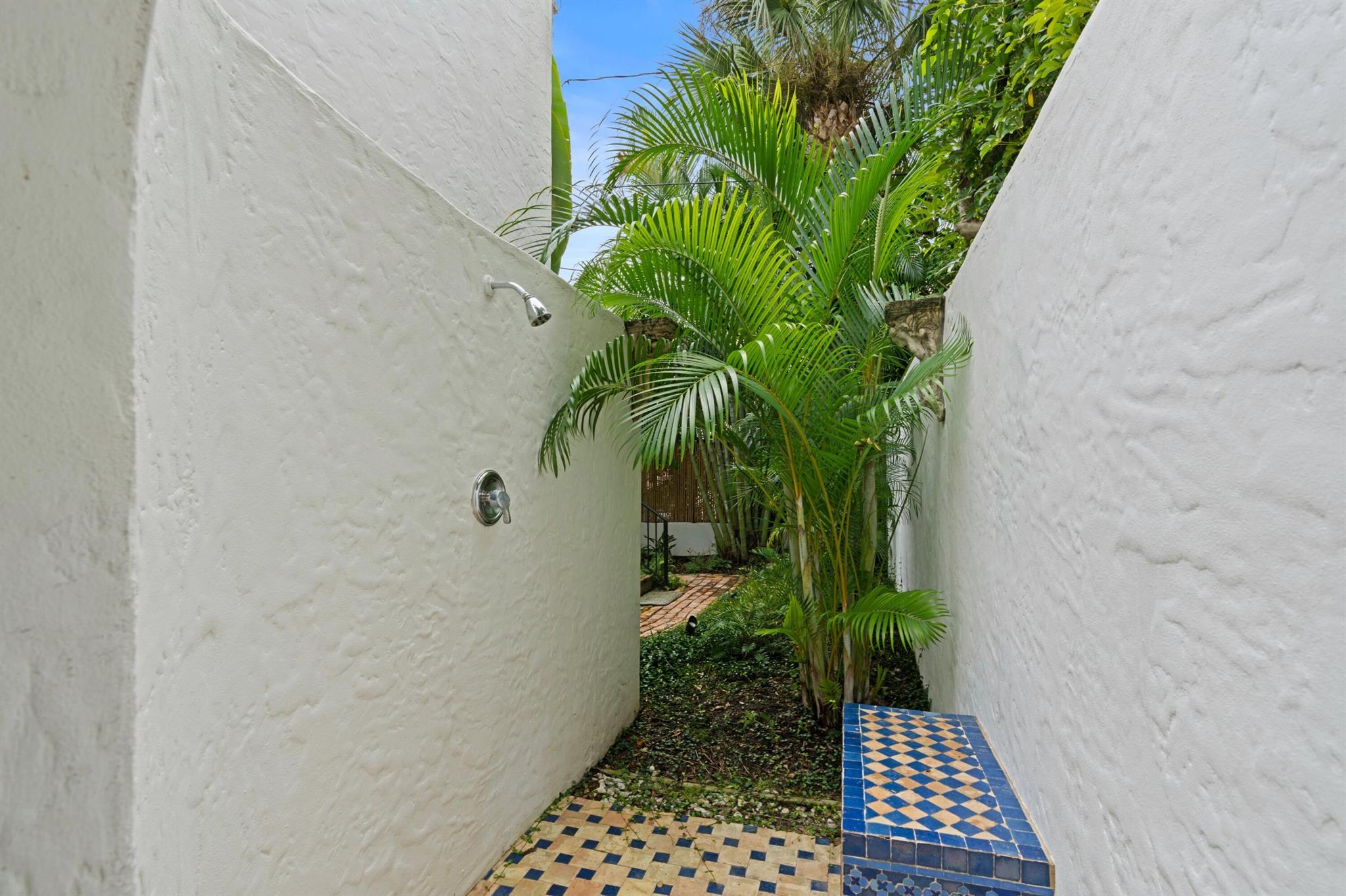 ROYAL PARK - Residential