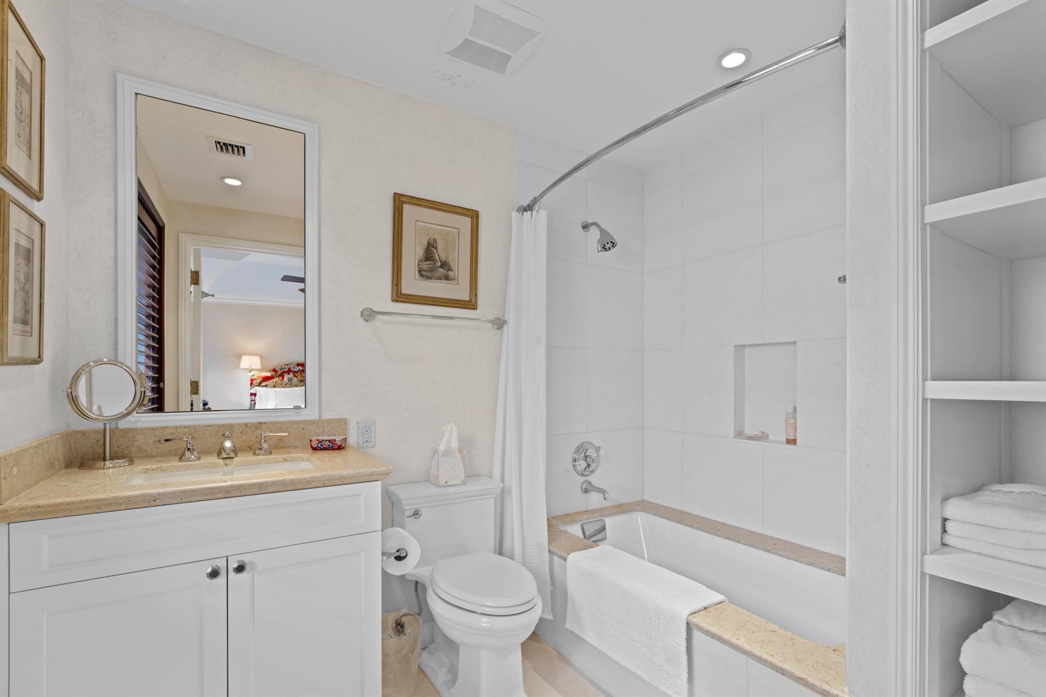 ROYAL PARK - Residential