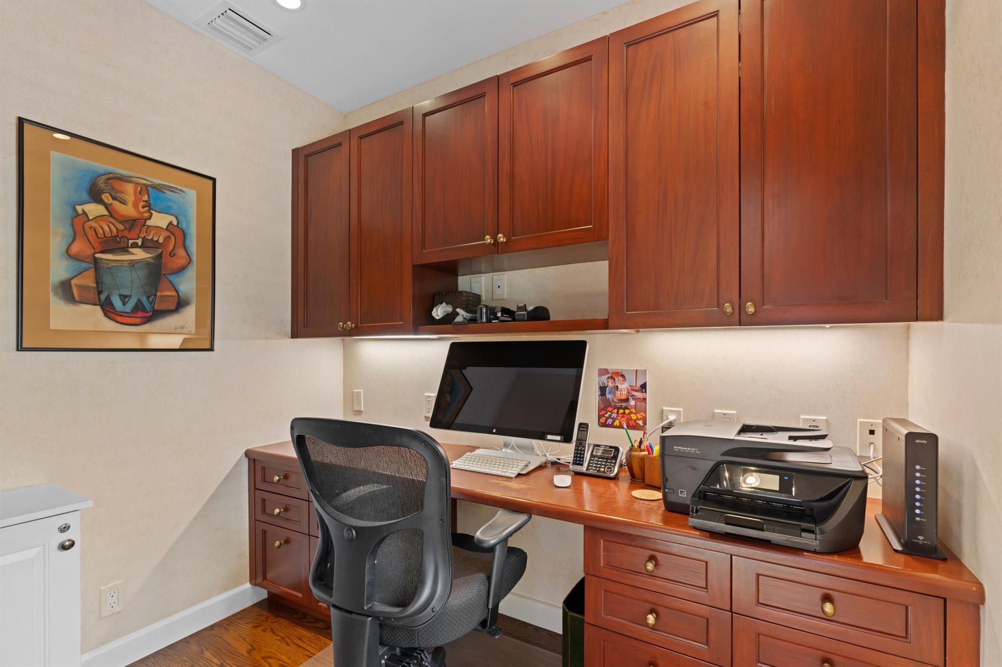 ROYAL PARK - Residential