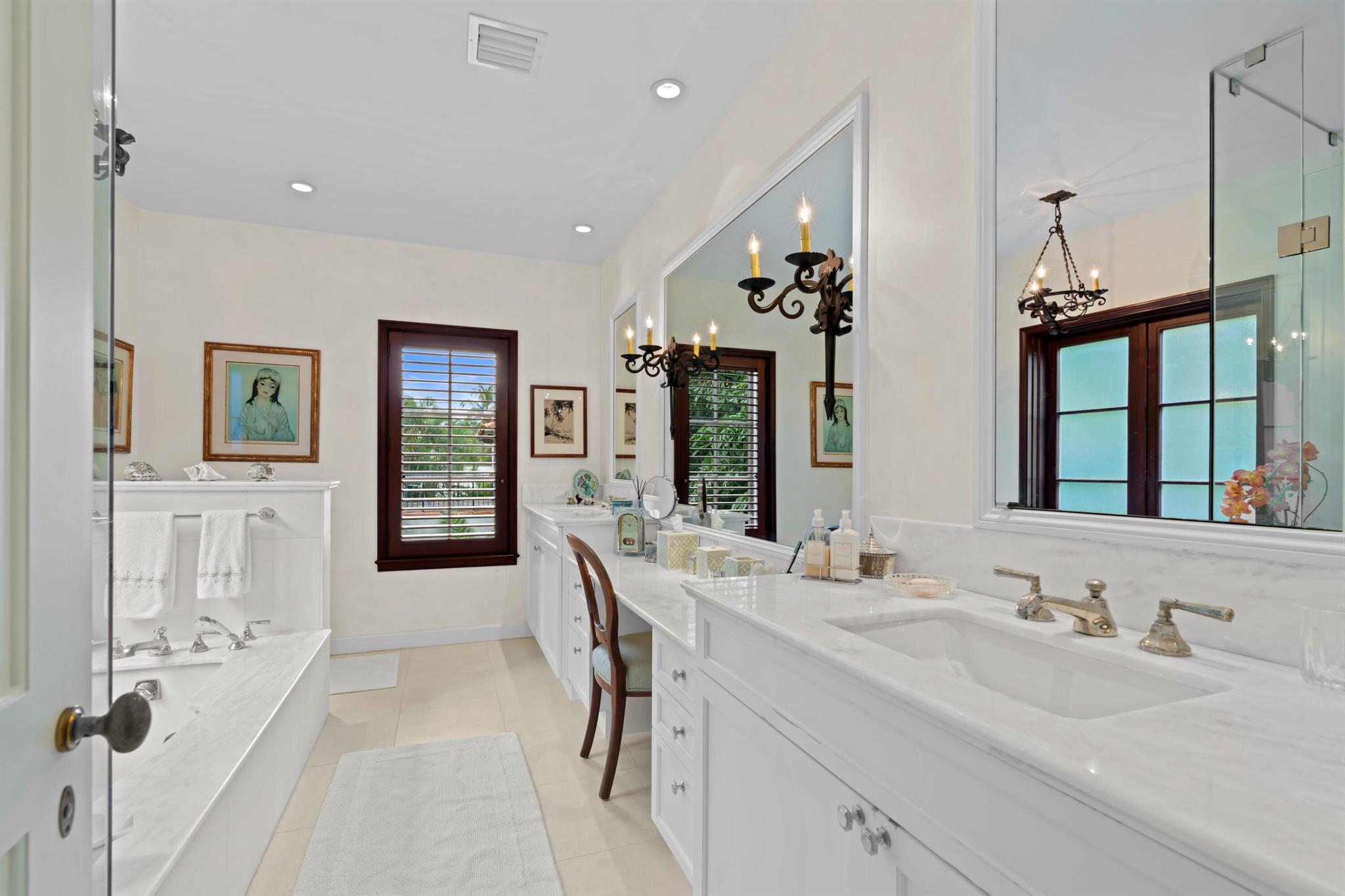 ROYAL PARK - Residential