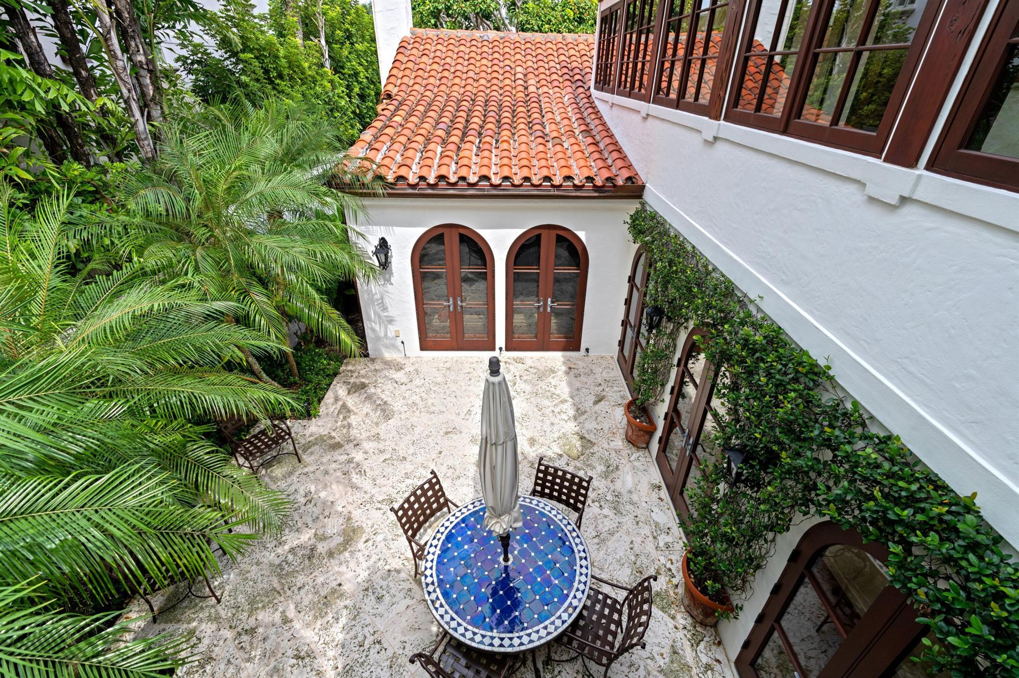 ROYAL PARK - Residential