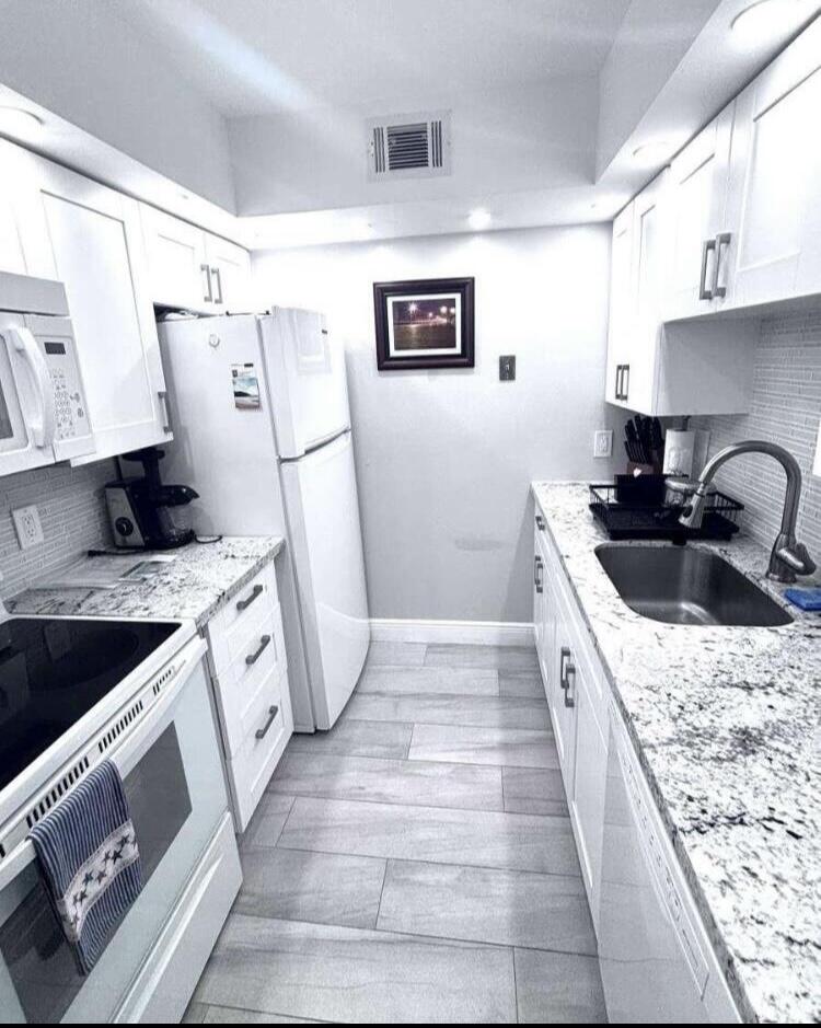 111 Briny Avenue 7-03