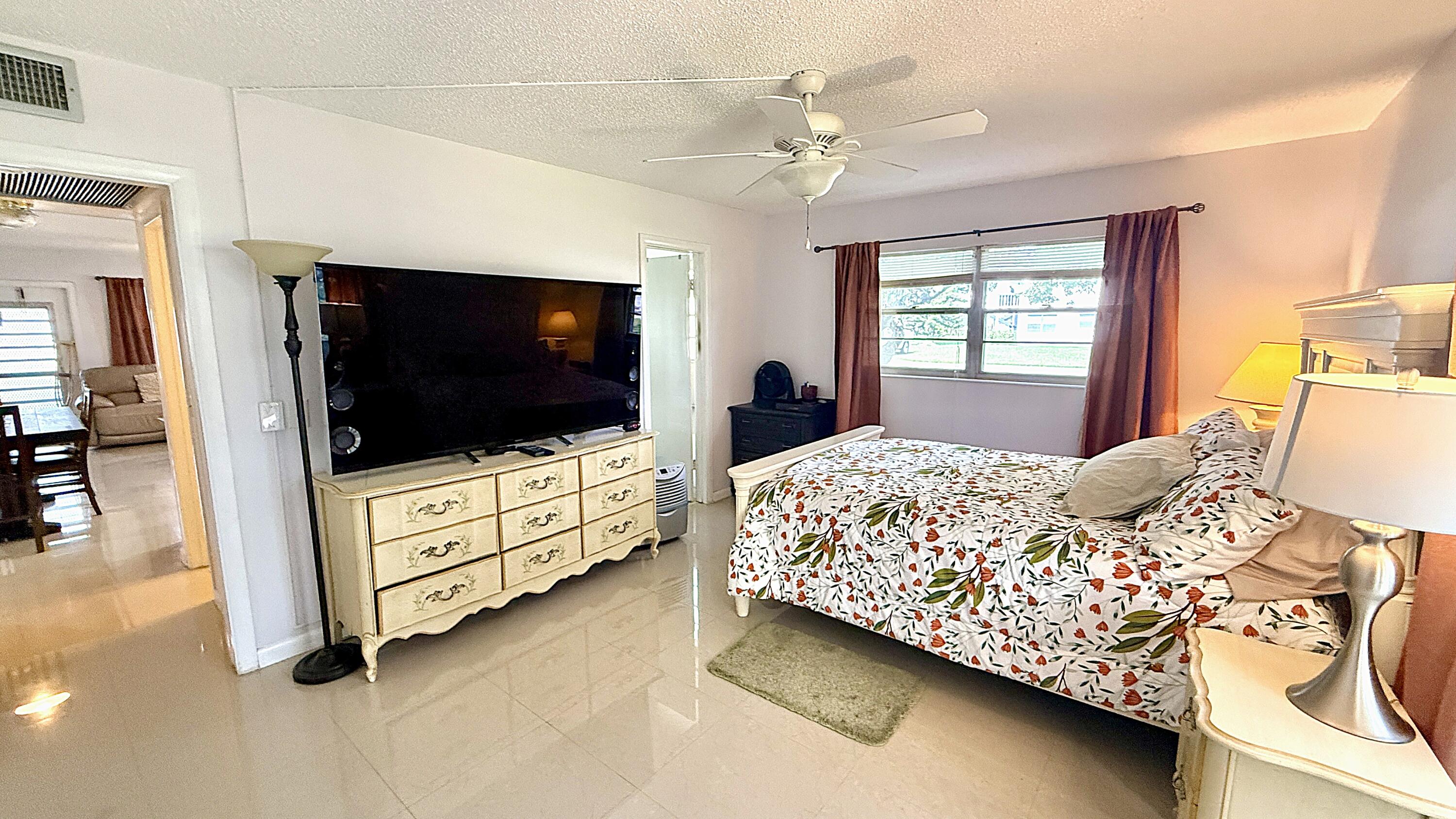 NEWPORT B CONDO - Residential Lease
