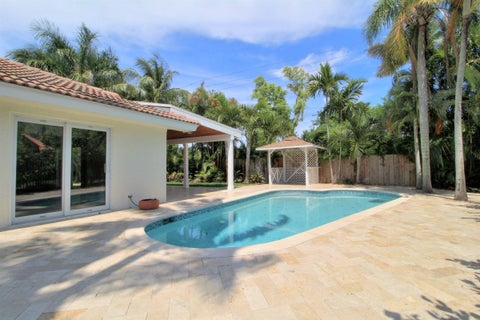 Tiny photo for 949 GREENSWARD Lane, Delray Beach, FL 33445 (MLS # B26070273)