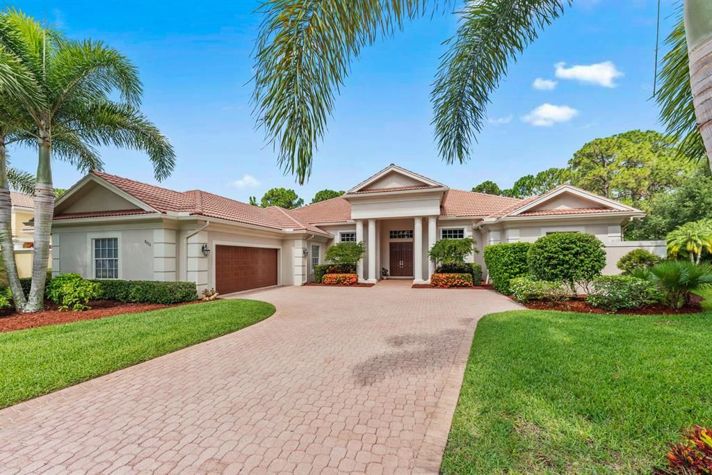 Photo of 8024 Kiawah Trace Trce, Port St Lucie, FL 34986 (MLS # R10810809)