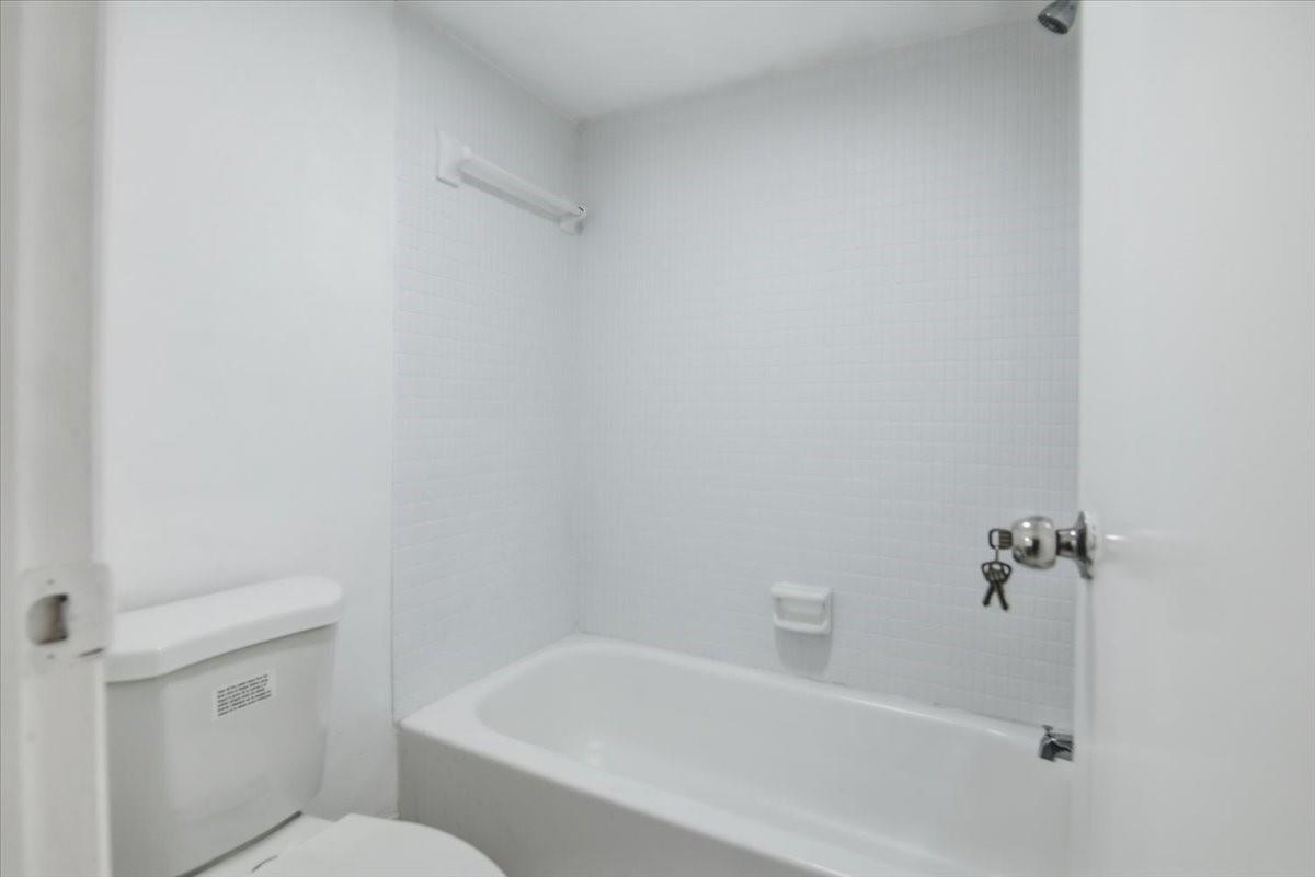 The Falls of Inverrary - Residential