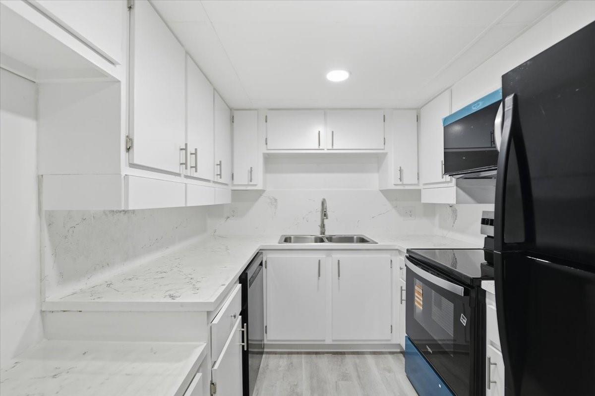 The Falls of Inverrary - Residential