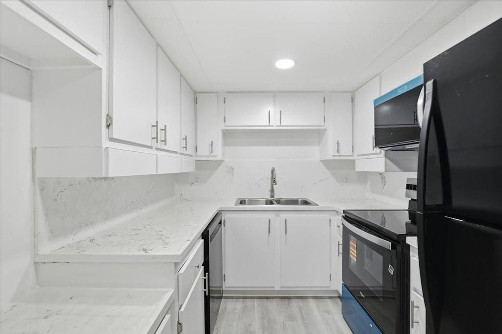 Photo of 6101 N Falls Circle Dr #309, Lauderhill, FL 33319 (MLS # F10539548)