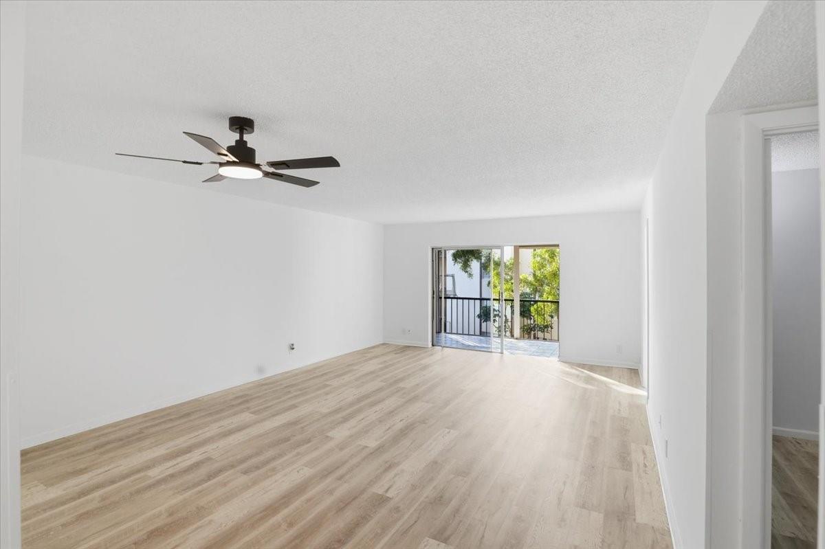 The Falls of Inverrary - Residential