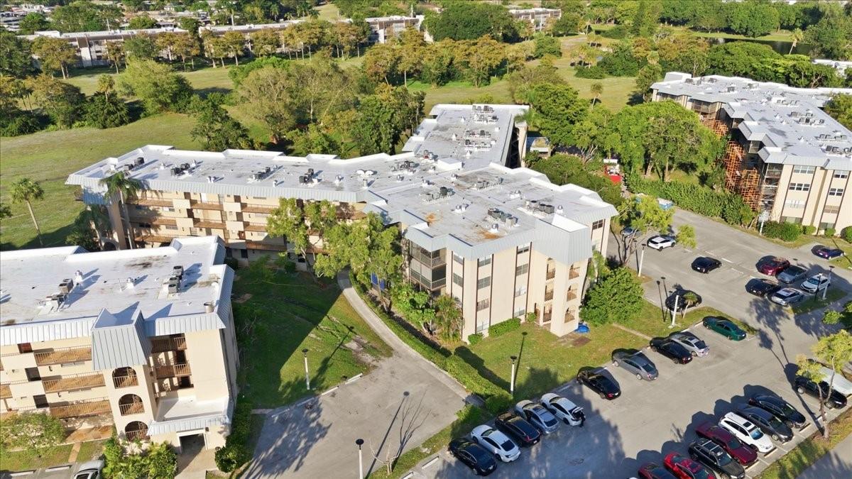The Falls of Inverrary - Residential