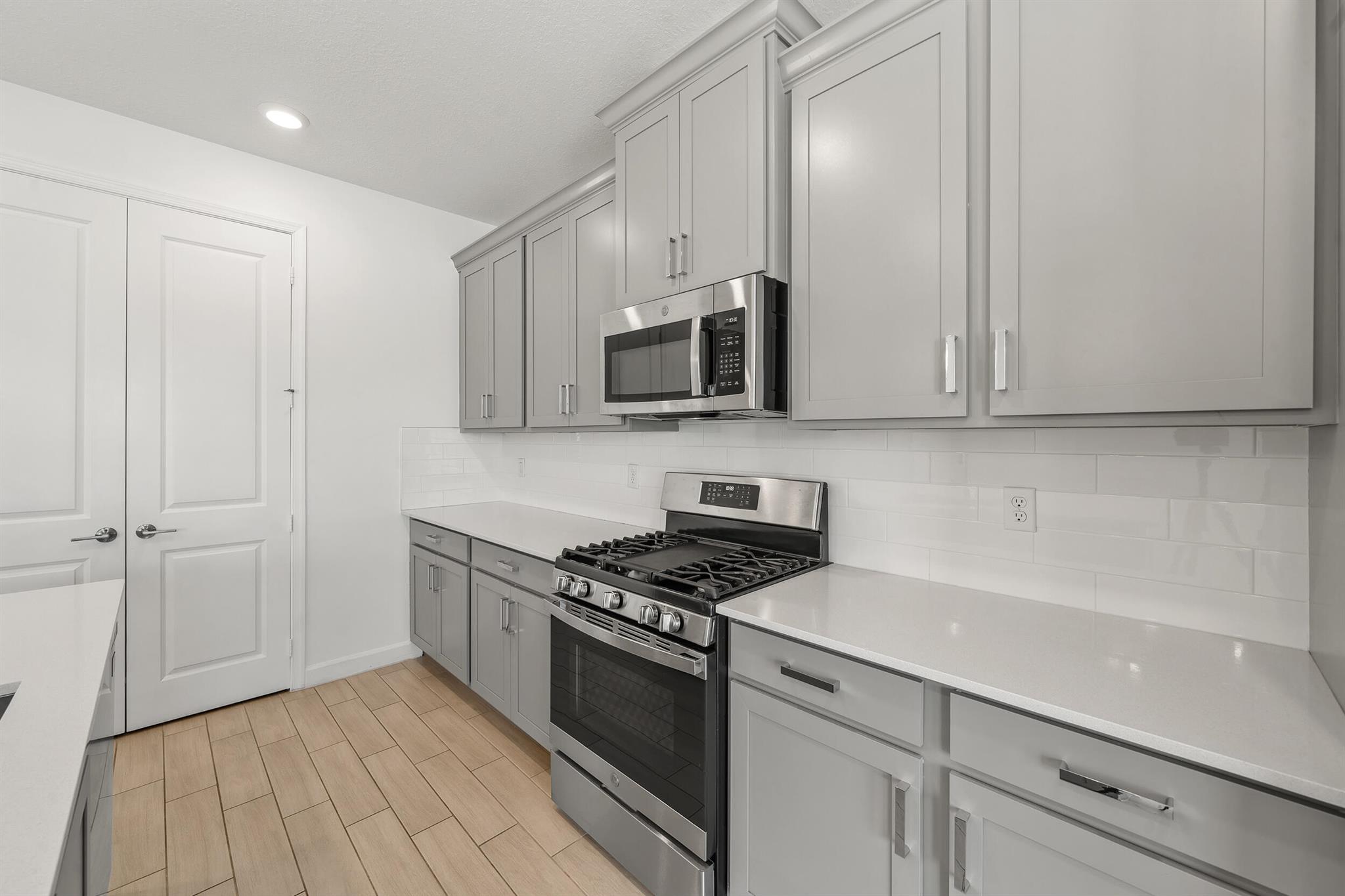 ARDEN PUD POD C NORTH - Residential Lease