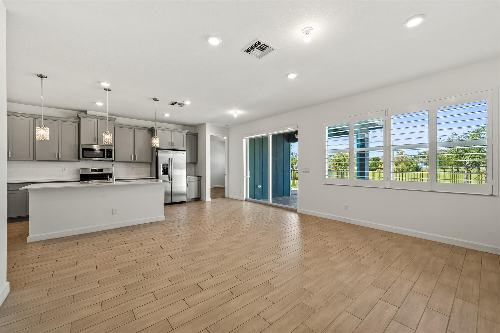 ARDEN PUD POD C NORTH - Residential Lease