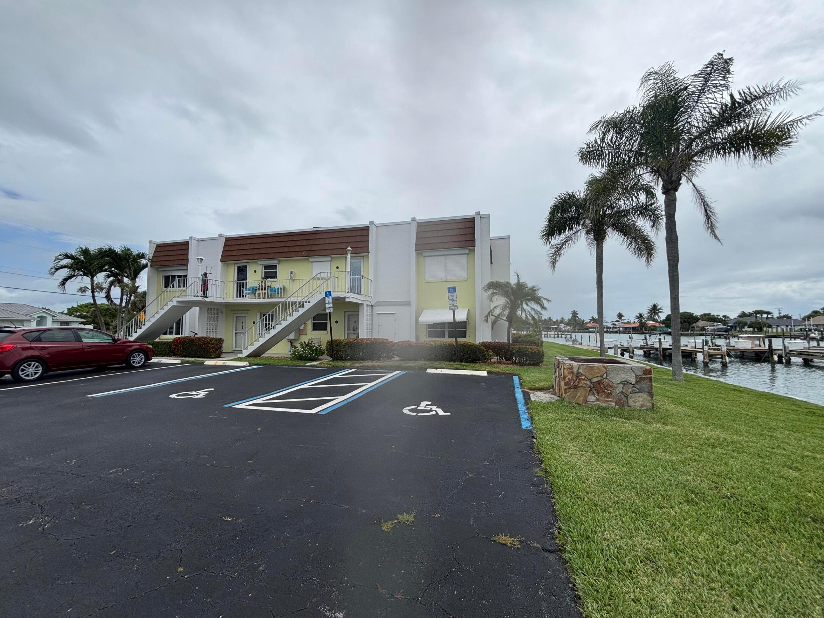 1309 Bayshore Drive 104