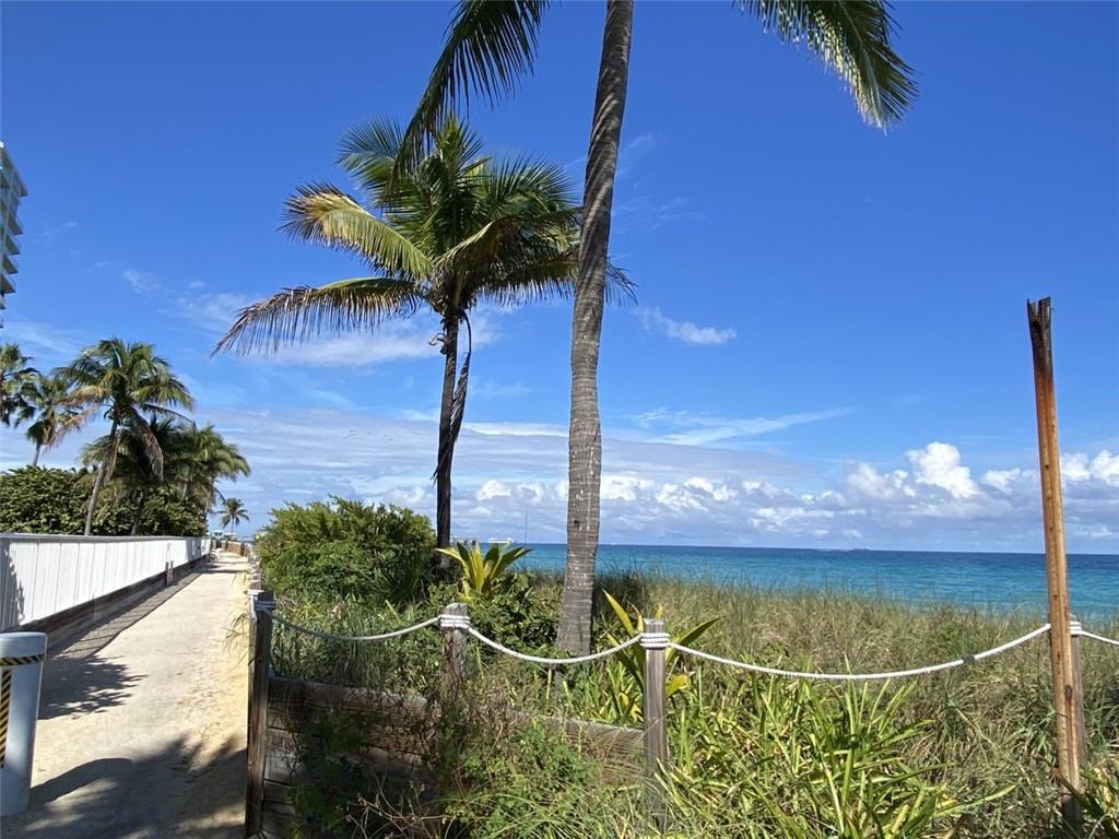 Hollywood Central Beach 4 - Residential