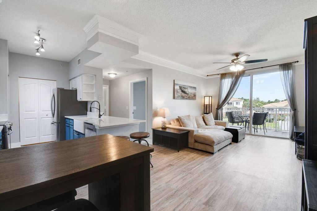 Photo of 7302 Myrtlewood Circle W, Palm Beach Gardens, FL 33418 (MLS # R10893606)