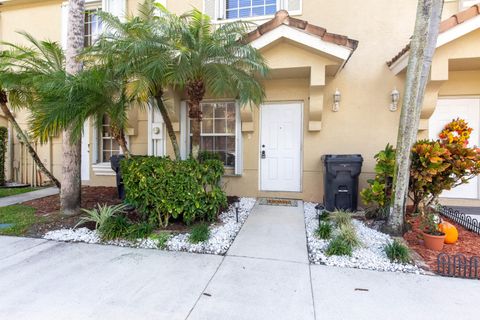 6916 Crooked Fence Drive Lake Worth FL 33467