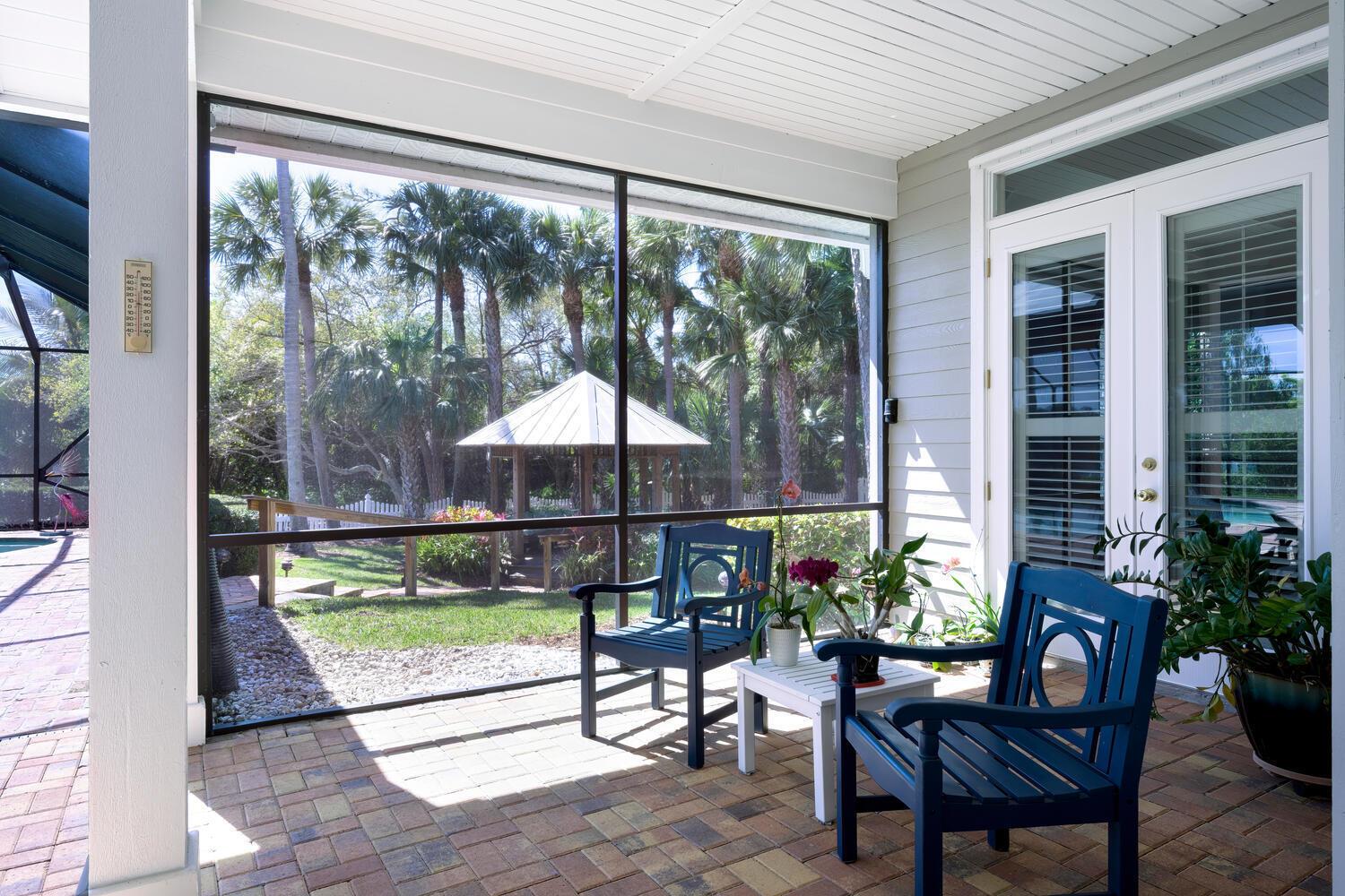 OTTERS RUN - Residential