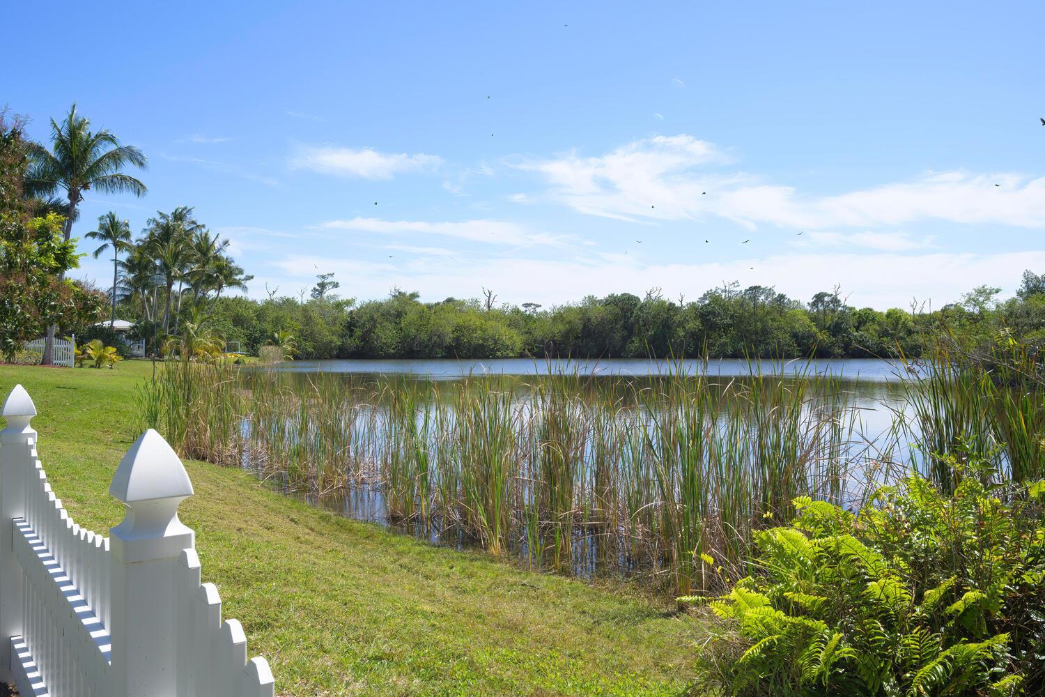OTTERS RUN - Residential