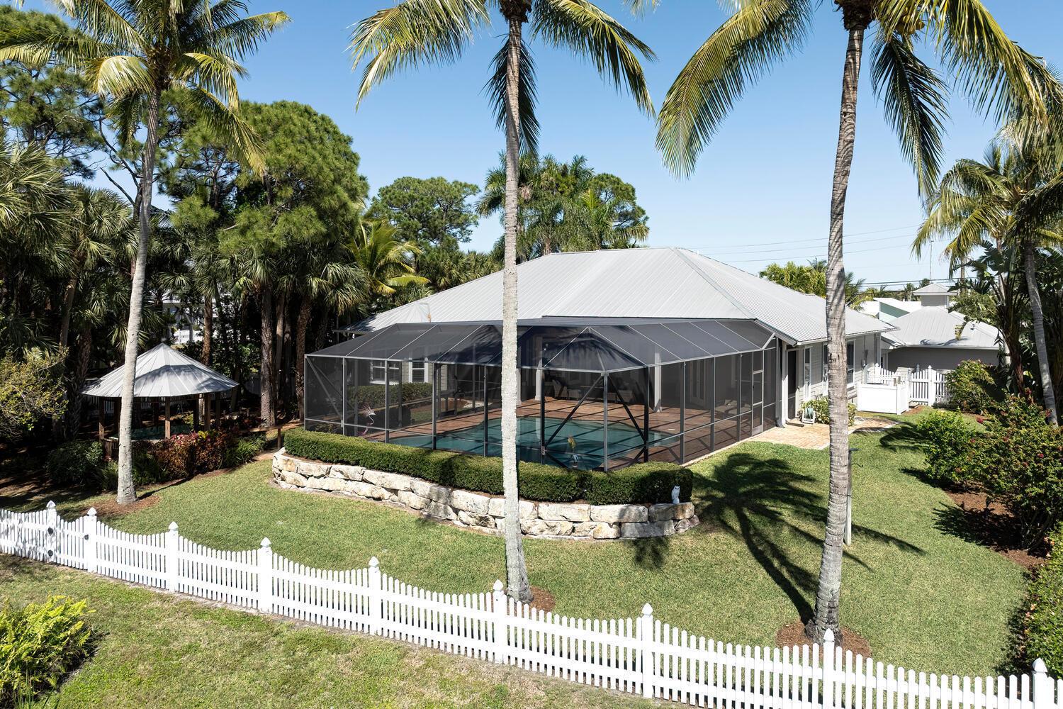 OTTERS RUN - Residential