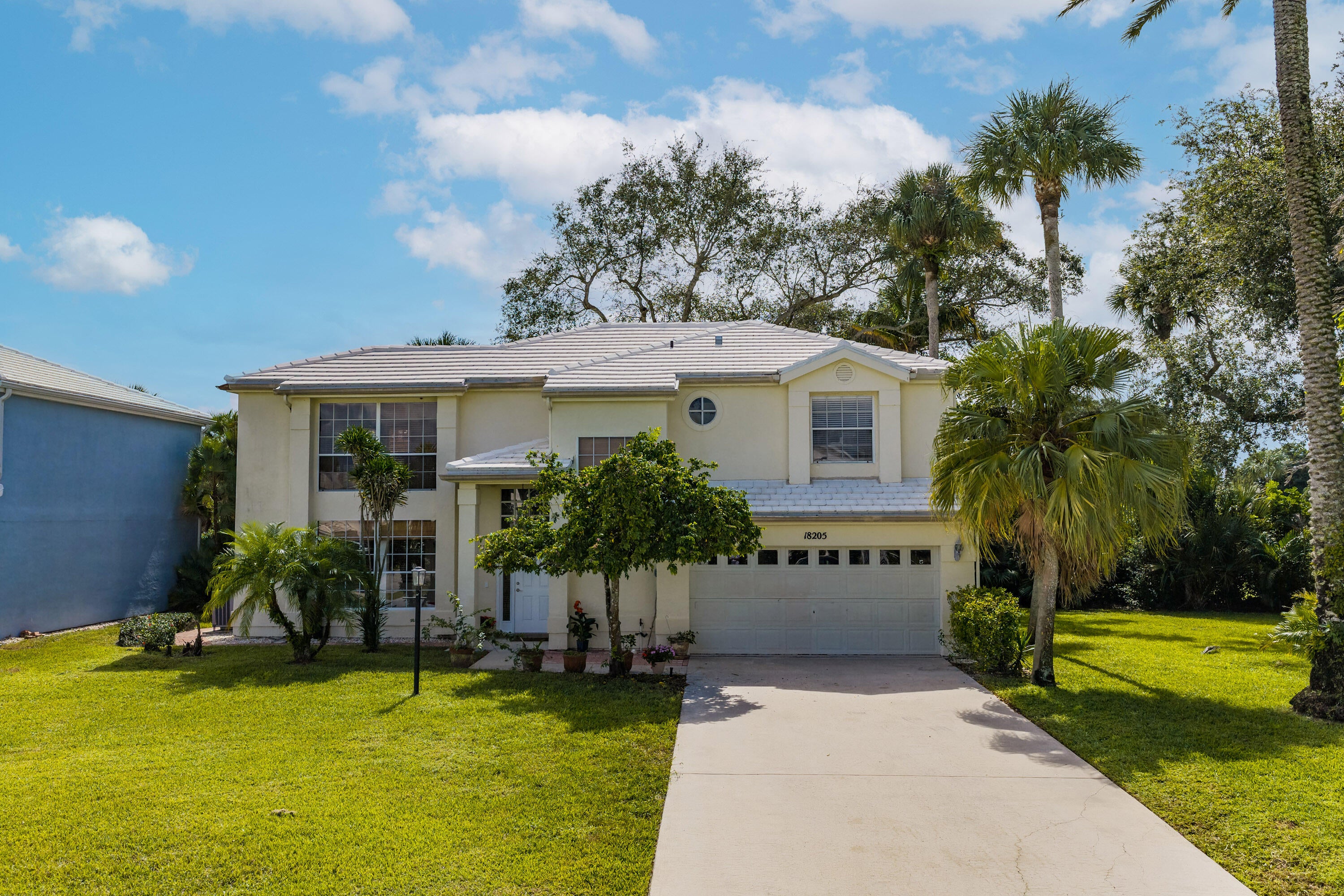 18205 SE Fairview Circle