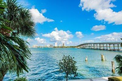 MARINA GRANDE RIVIERA BEA - Residential