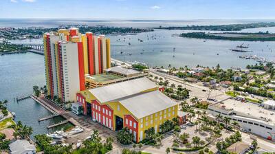 MARINA GRANDE RIVIERA BEA - Residential