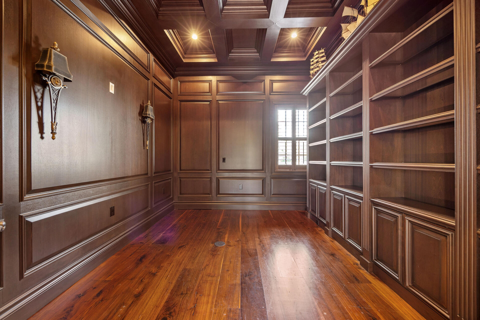 HERON ESTATES - Residential