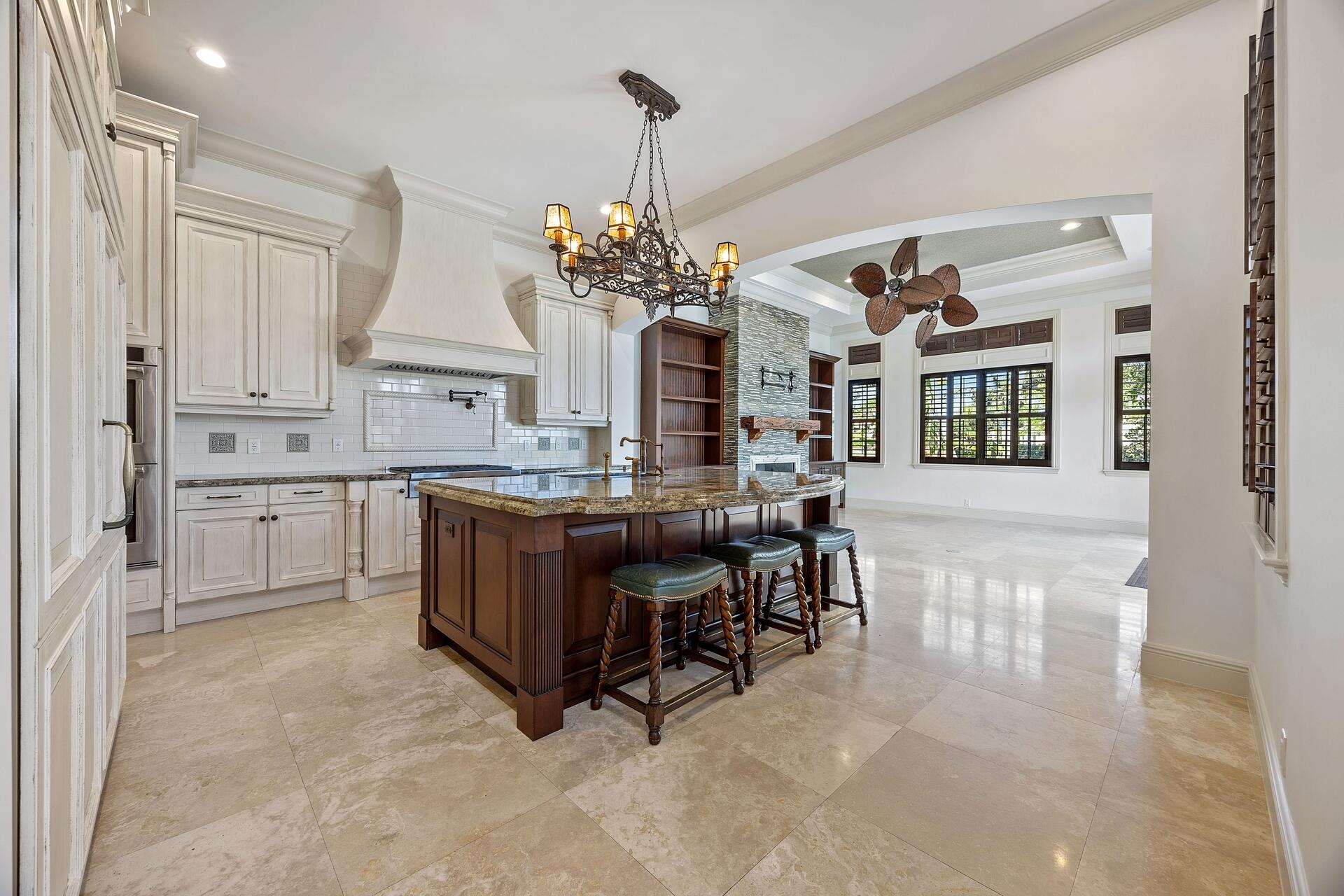 HERON ESTATES - Residential