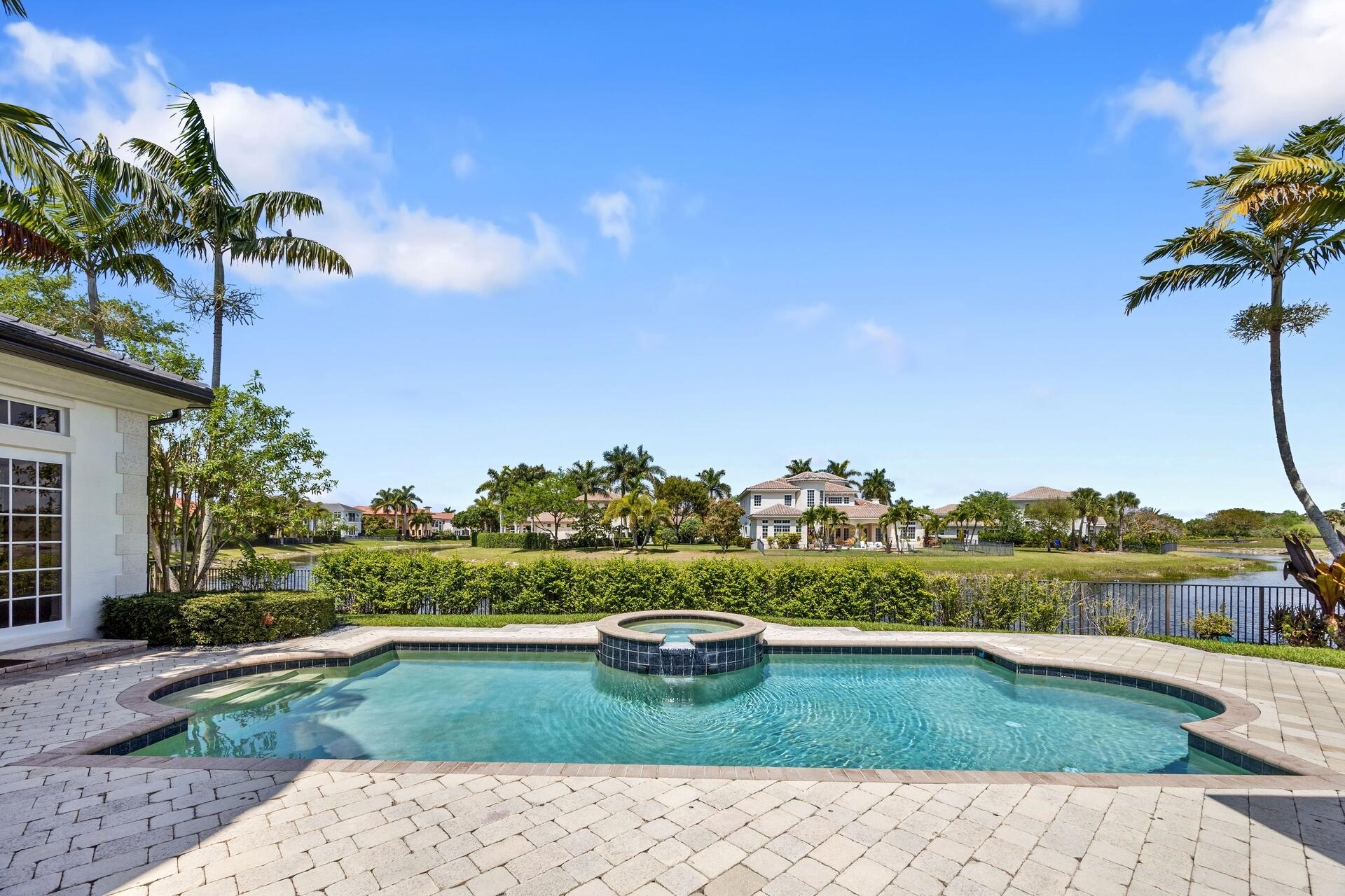 HERON ESTATES - Residential