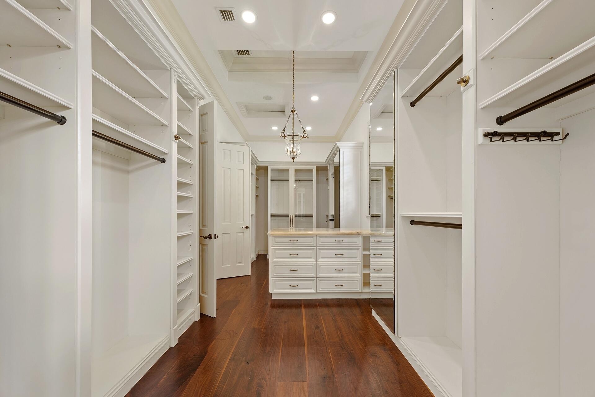 HERON ESTATES - Residential