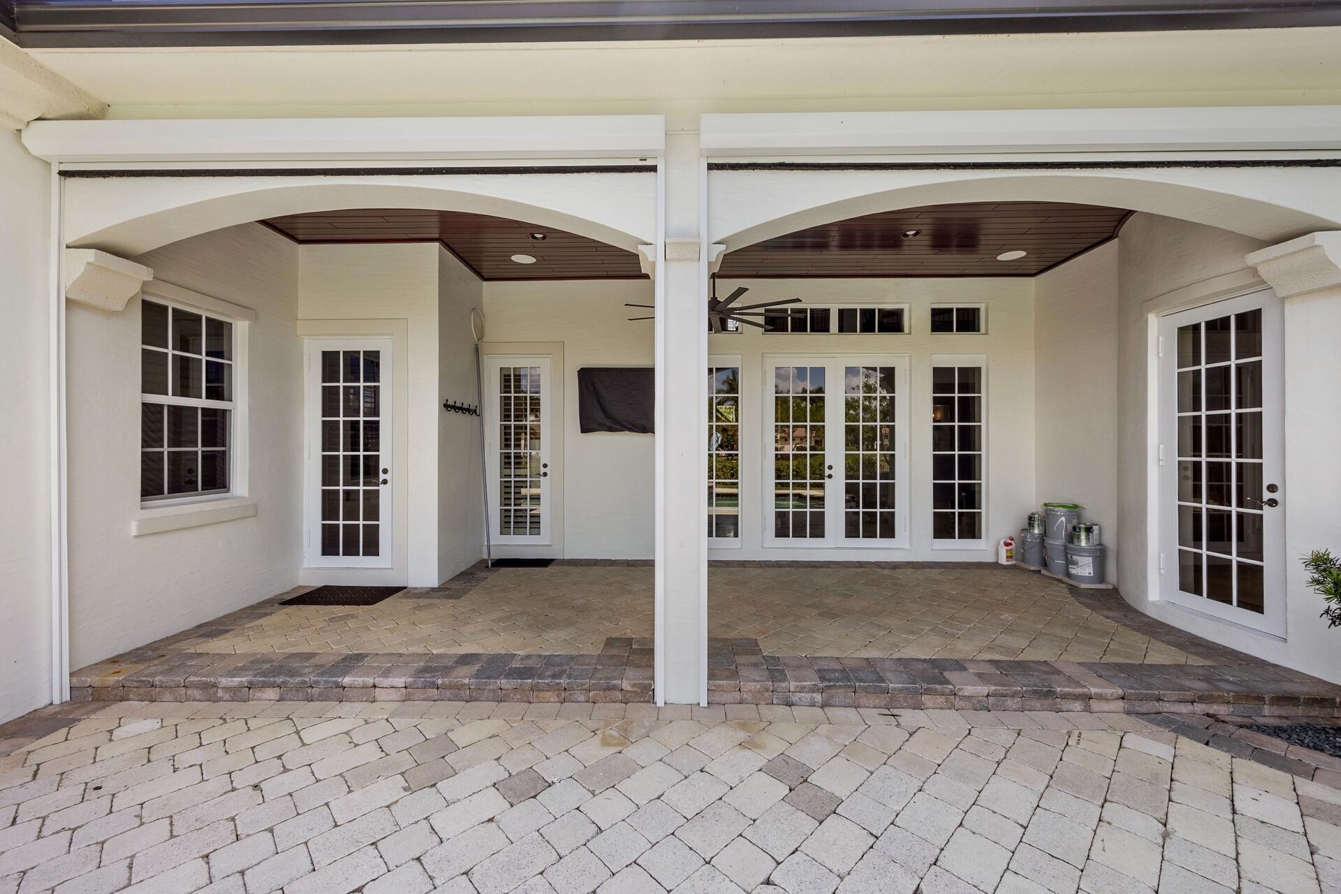 HERON ESTATES - Residential