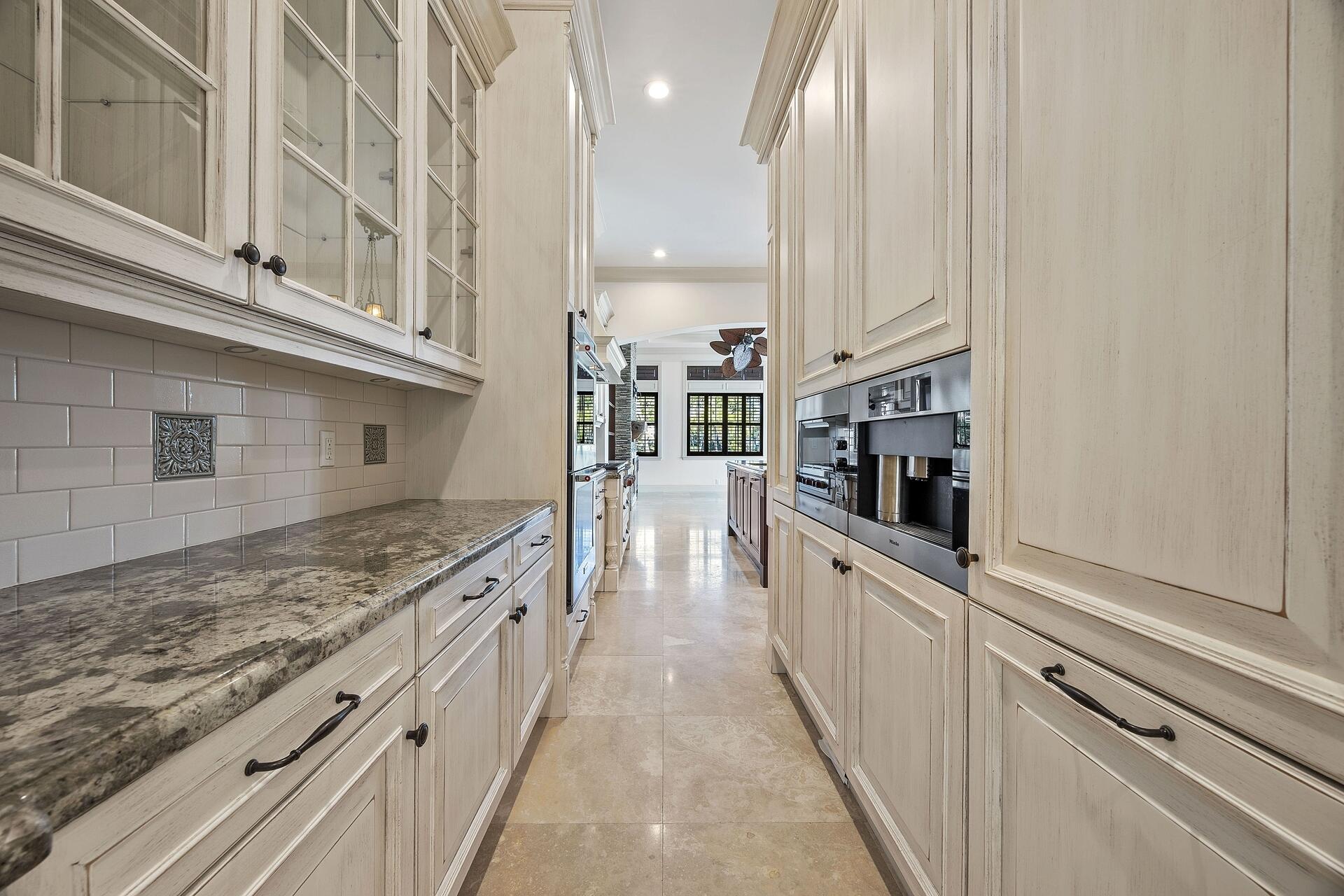 HERON ESTATES - Residential