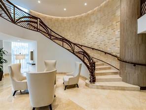 THE PINNACLE CONDO - Residential