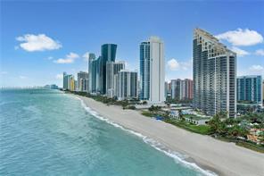 THE PINNACLE CONDO - Residential