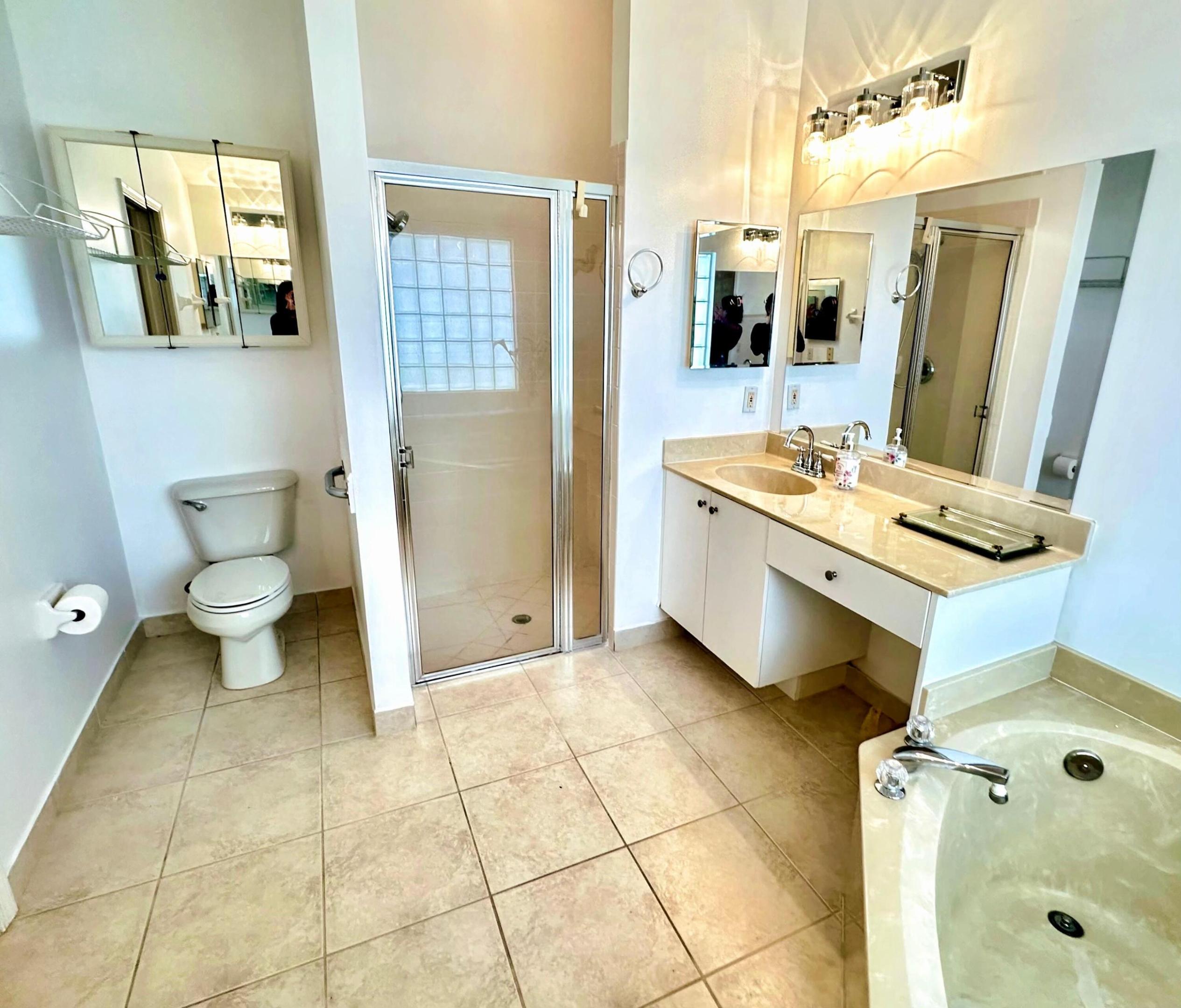 TOWNE PARK TR J - Residential