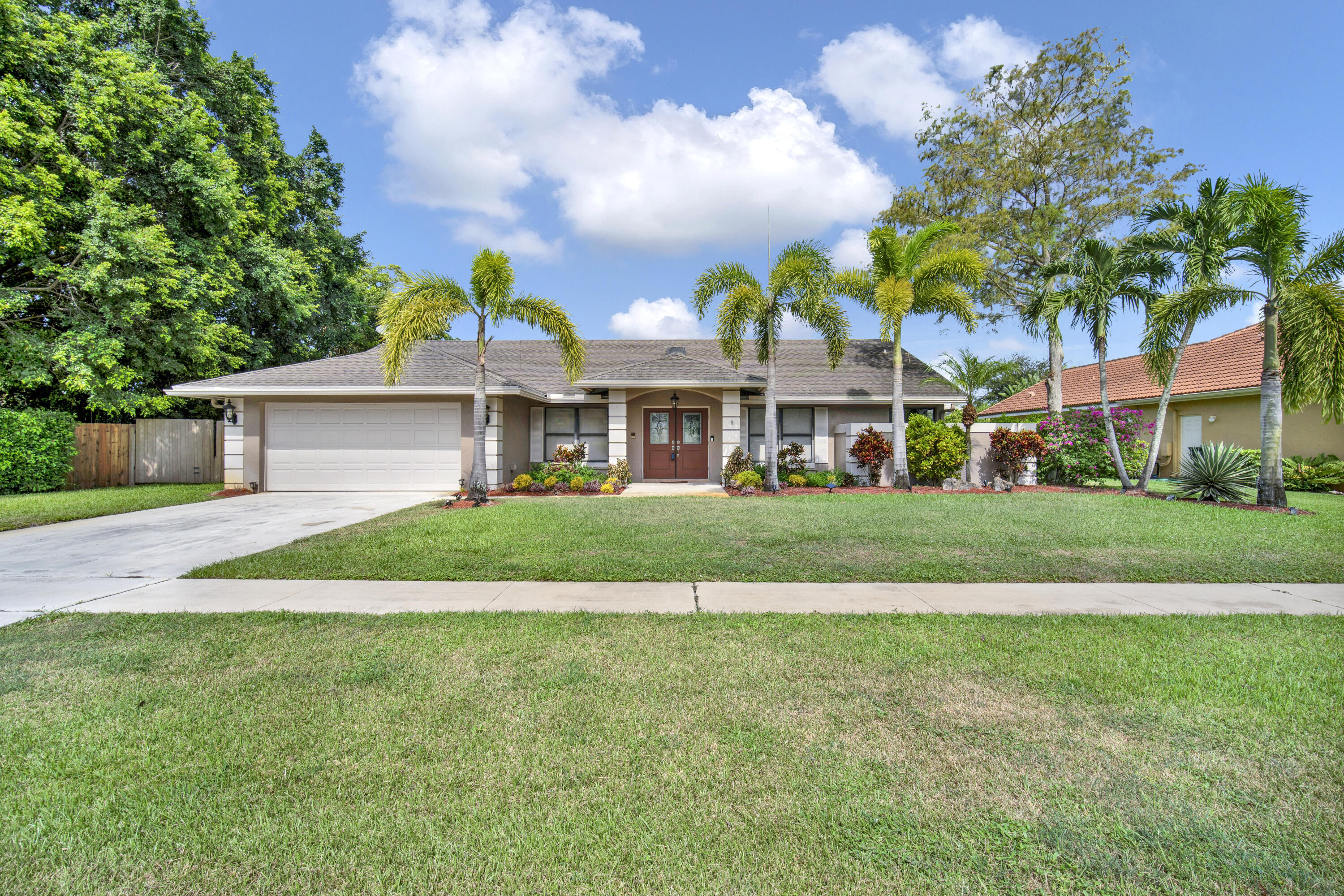 1835 Staimford Circle