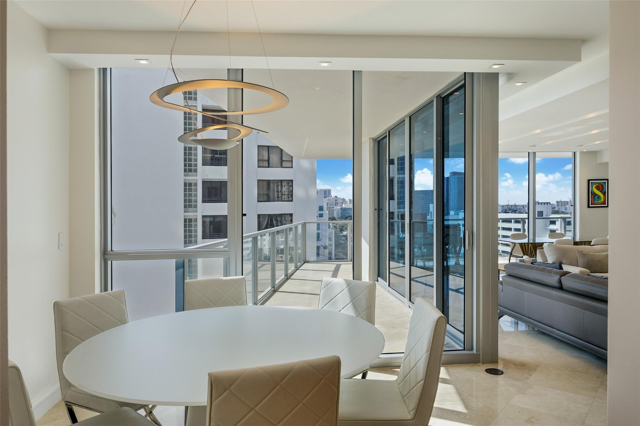 3101 S Ocean Drive 902