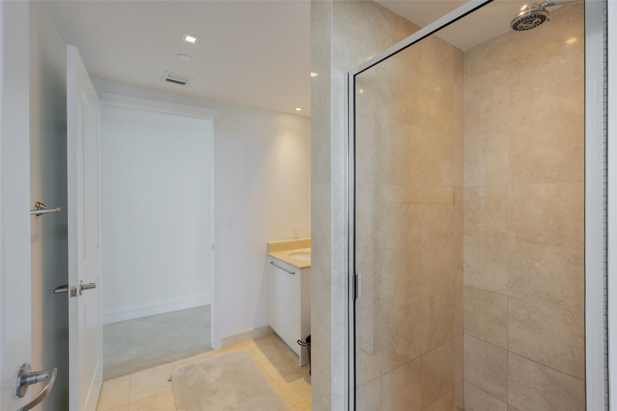 OCEAN PALMS CONDO - Residential Lease