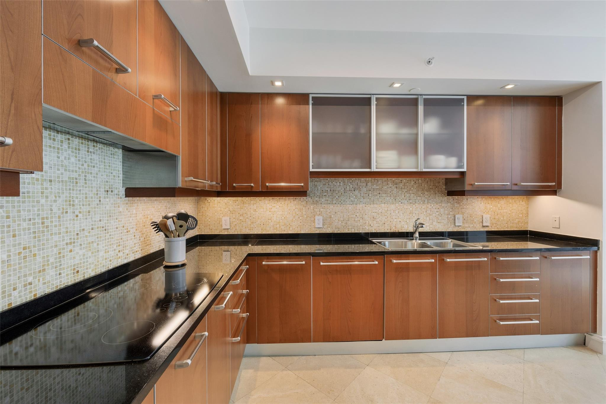 OCEAN PALMS CONDO - Residential Lease