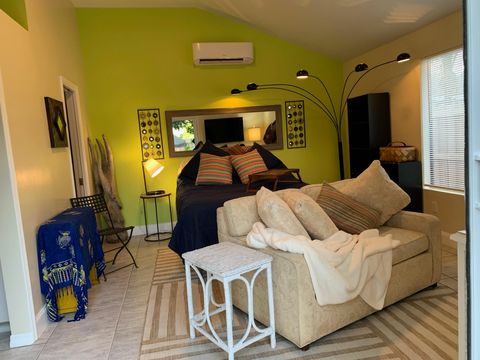 Featured picture for the property R11004905
