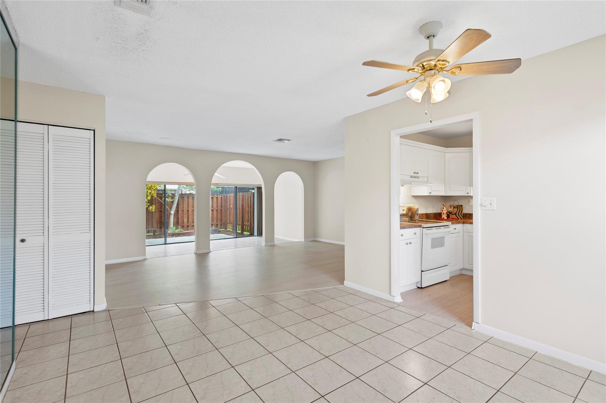 Nova North Condo 7 - Residential Lease