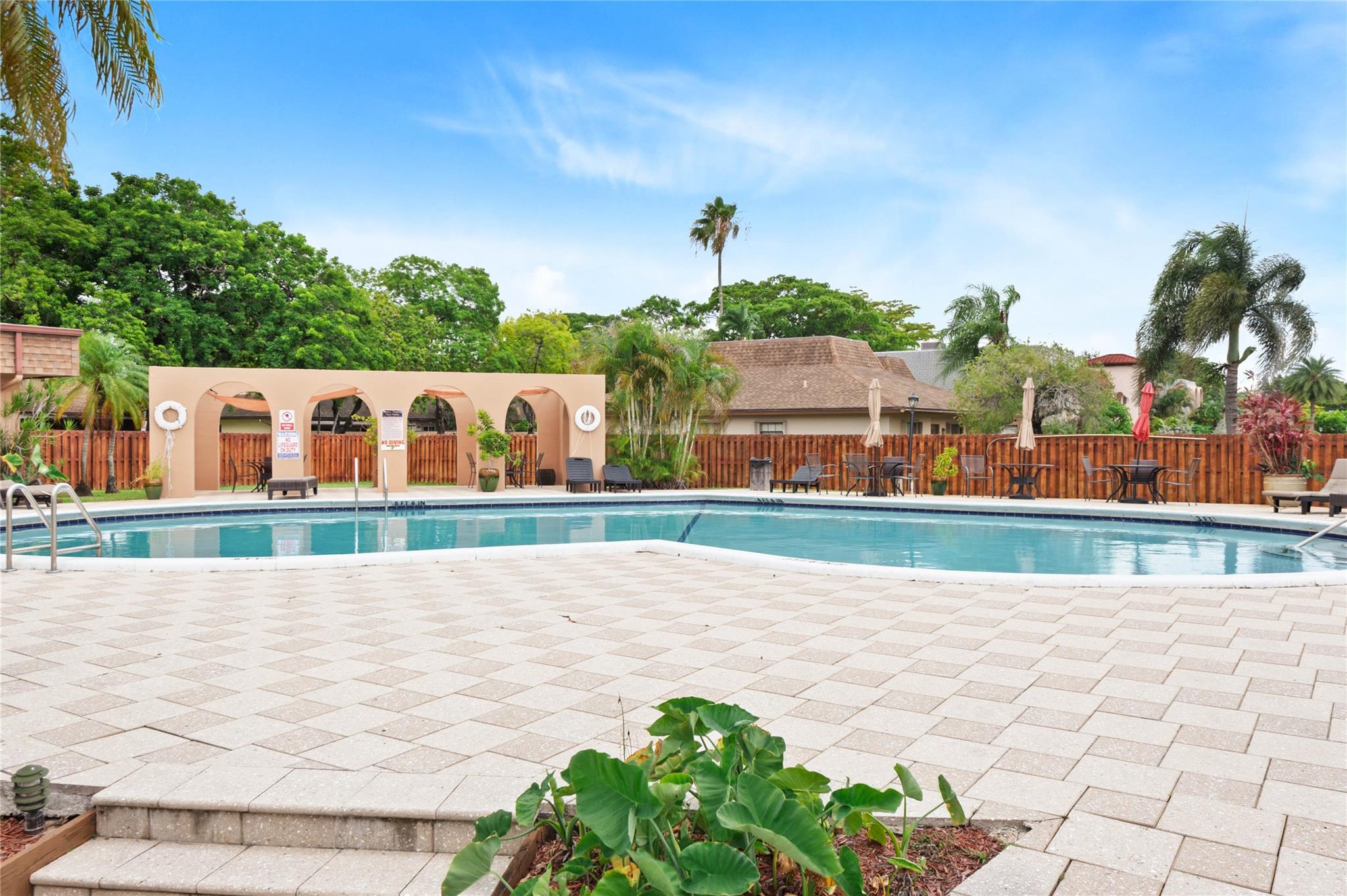 Nova North Condo 7 - Residential Lease