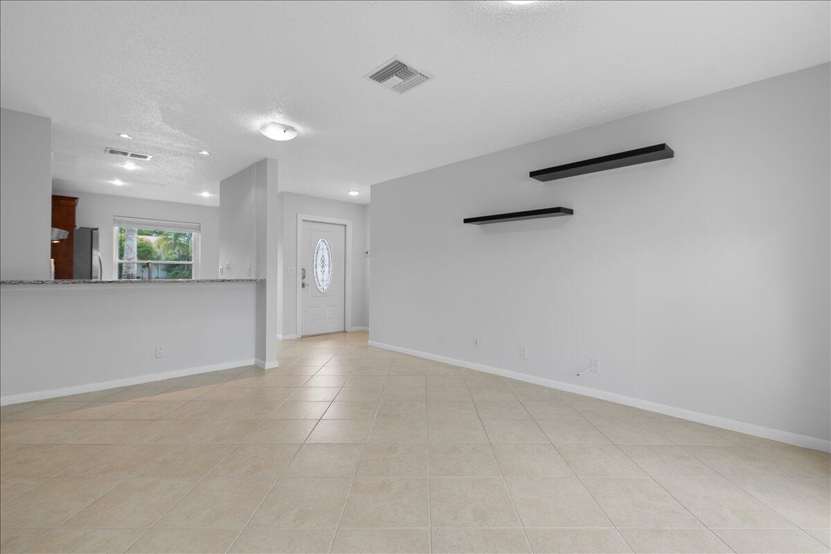 JUPITER VILLAGE PH II - Residential Lease