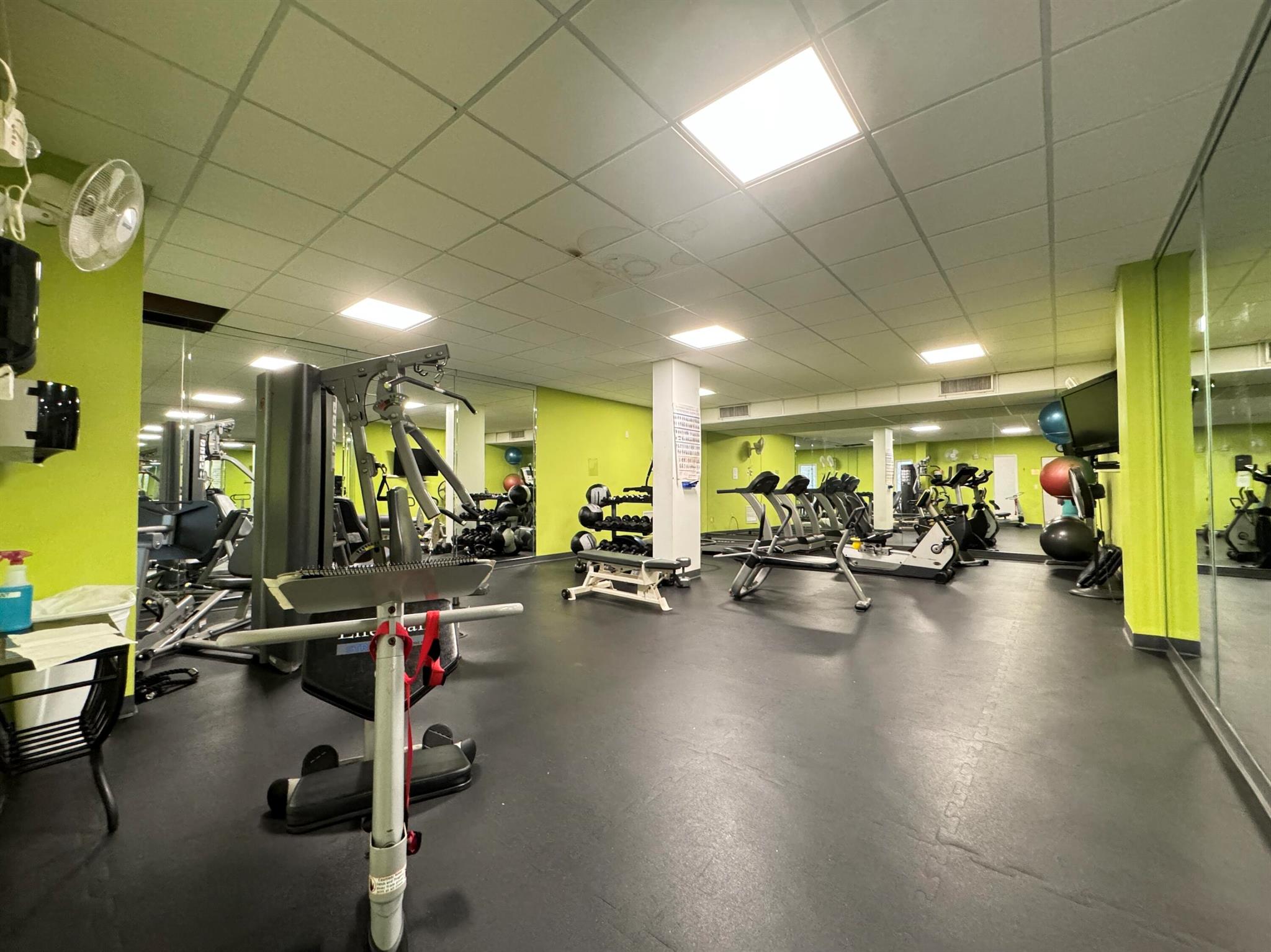 PATRICIAN OF PALM BEACH C - Residential Lease